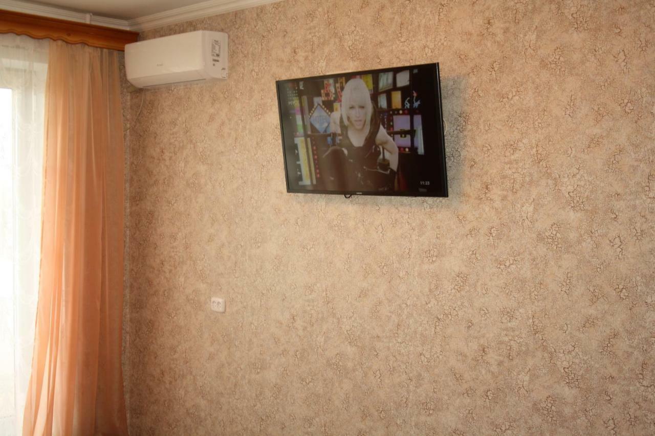 1-Комнатная Квартира На Набережной Pawlodar Exterior foto